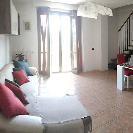 Apartamento Marconi 45 Osmate Exterior foto